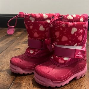 MERENCE WINTER SNOW BOOTS SIZE 23/24 (UK) 7-8 US.